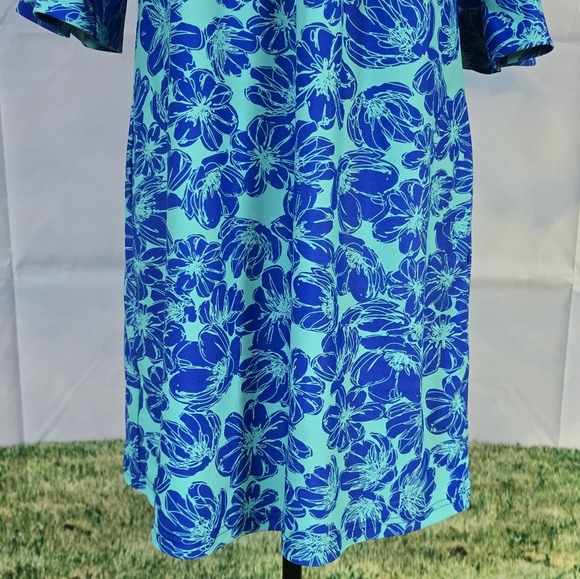 ARYEH | ROUND SPLIT SCOOP NECK ELBOW BELL SLEEVE FLORAL DRESS - Picture 7 of 13